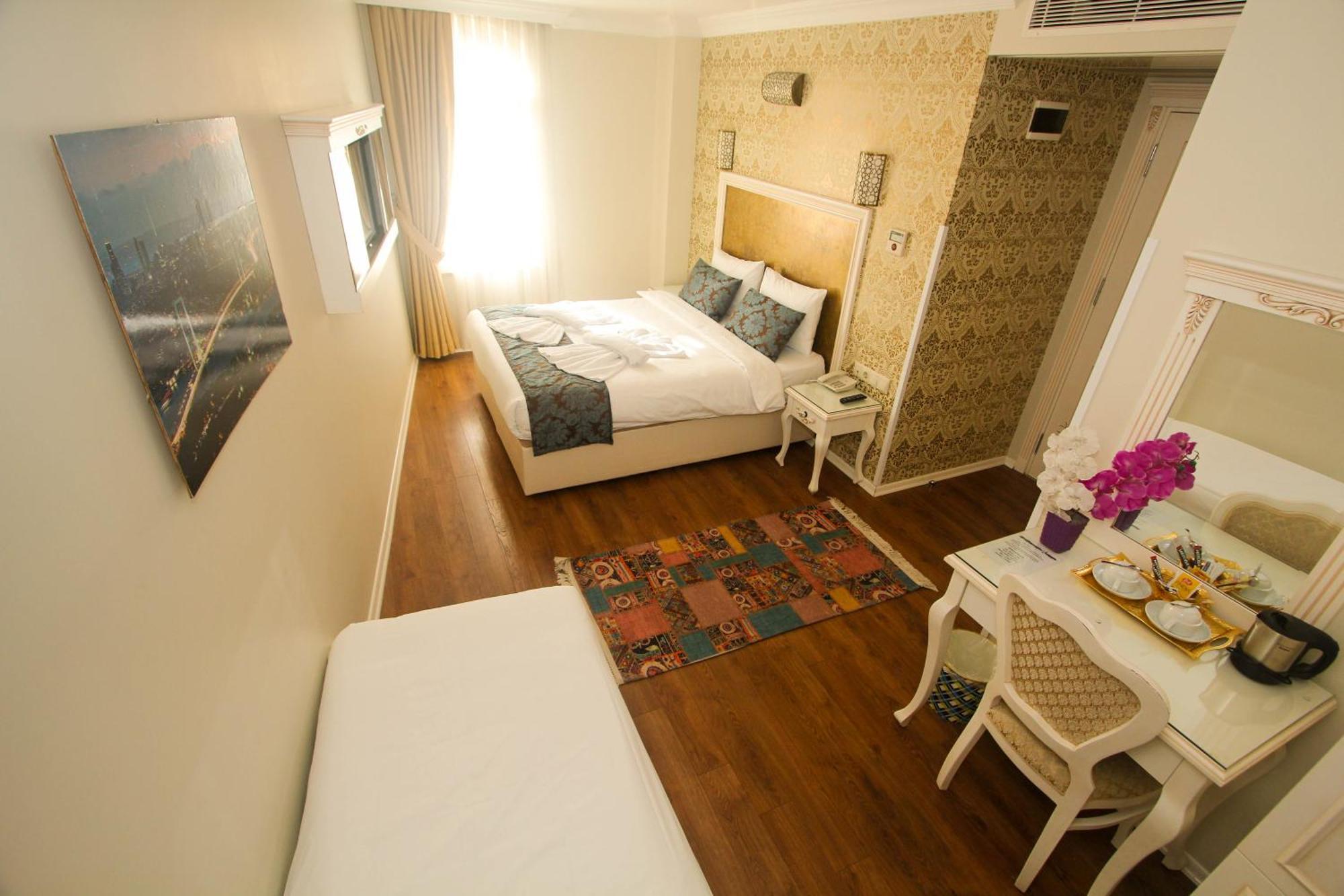 Dreibettzimmer